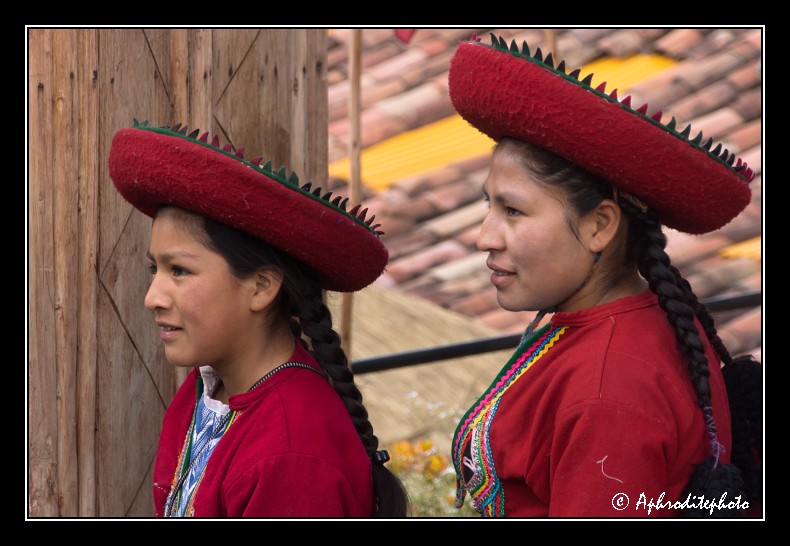 102 Peruvian portraits